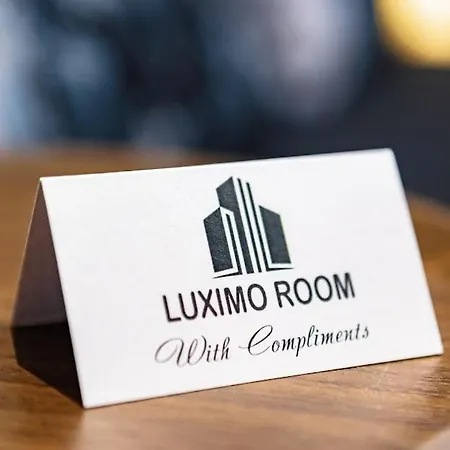 Luximo