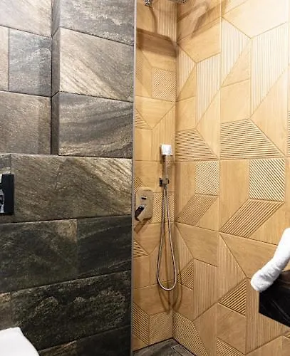 Luximo * 벨리코 터르노보